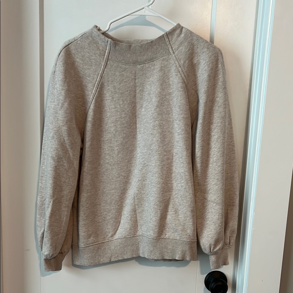 Banana Republic Cream Knit Top